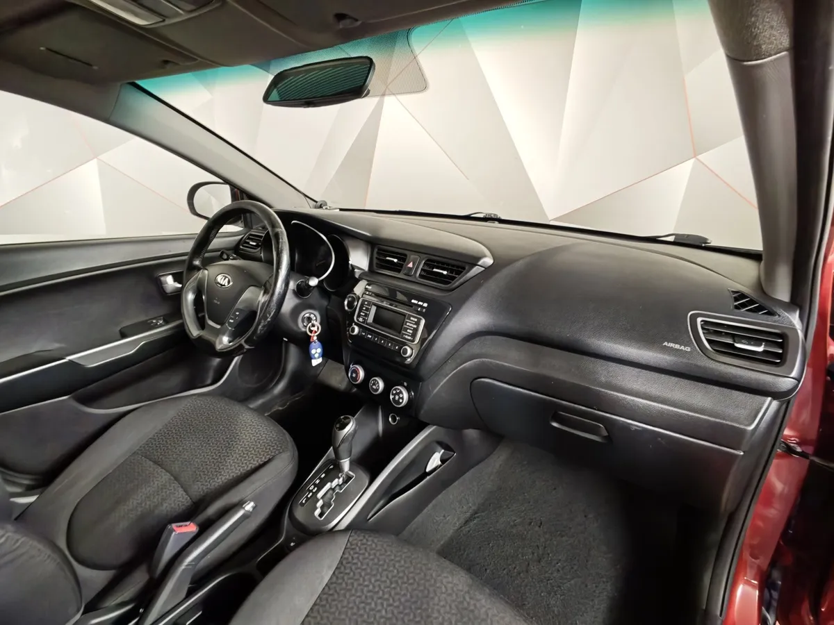 Kia Rio 1.6 AT (123 л.с.) Красный в АВИЛОН. Слайд №10
