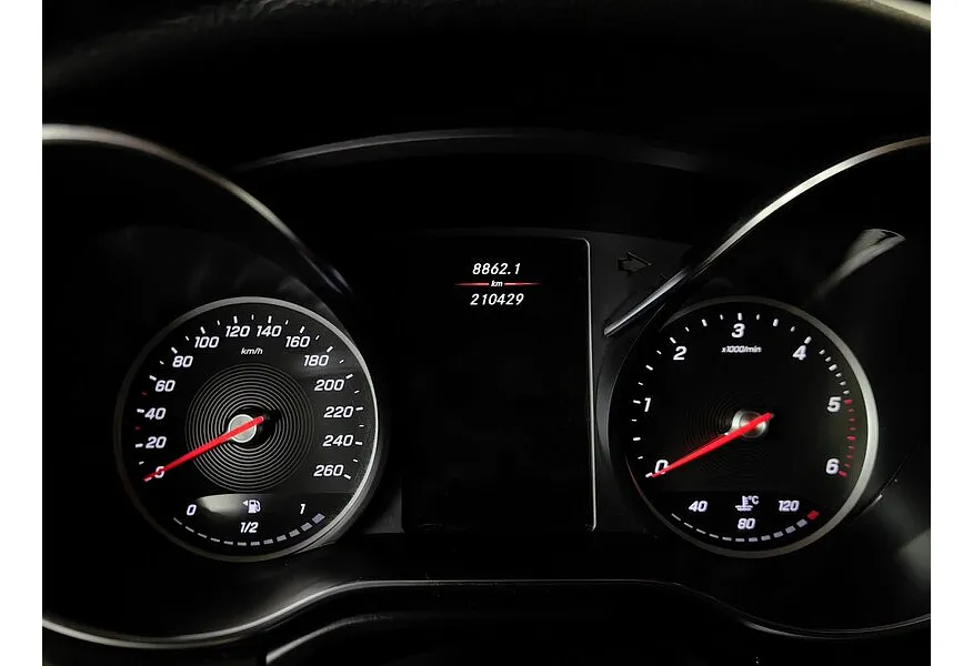 Mercedes-Benz V-Класс V 250 BlueTEC 7G-Tronic Plus L3 4x4 (190 л.с.) AVANTGARDE Черный в АВИЛОН. Слайд №17