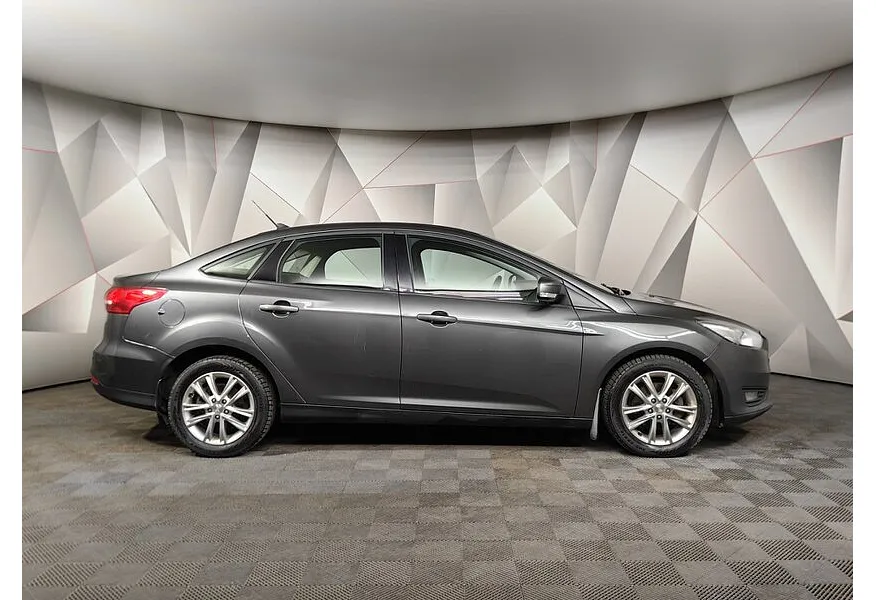 Ford Focus 1.6 Ti-VCT PowerShift (125 л.с.) SYNC Edition Серый в АВИЛОН. Слайд №6