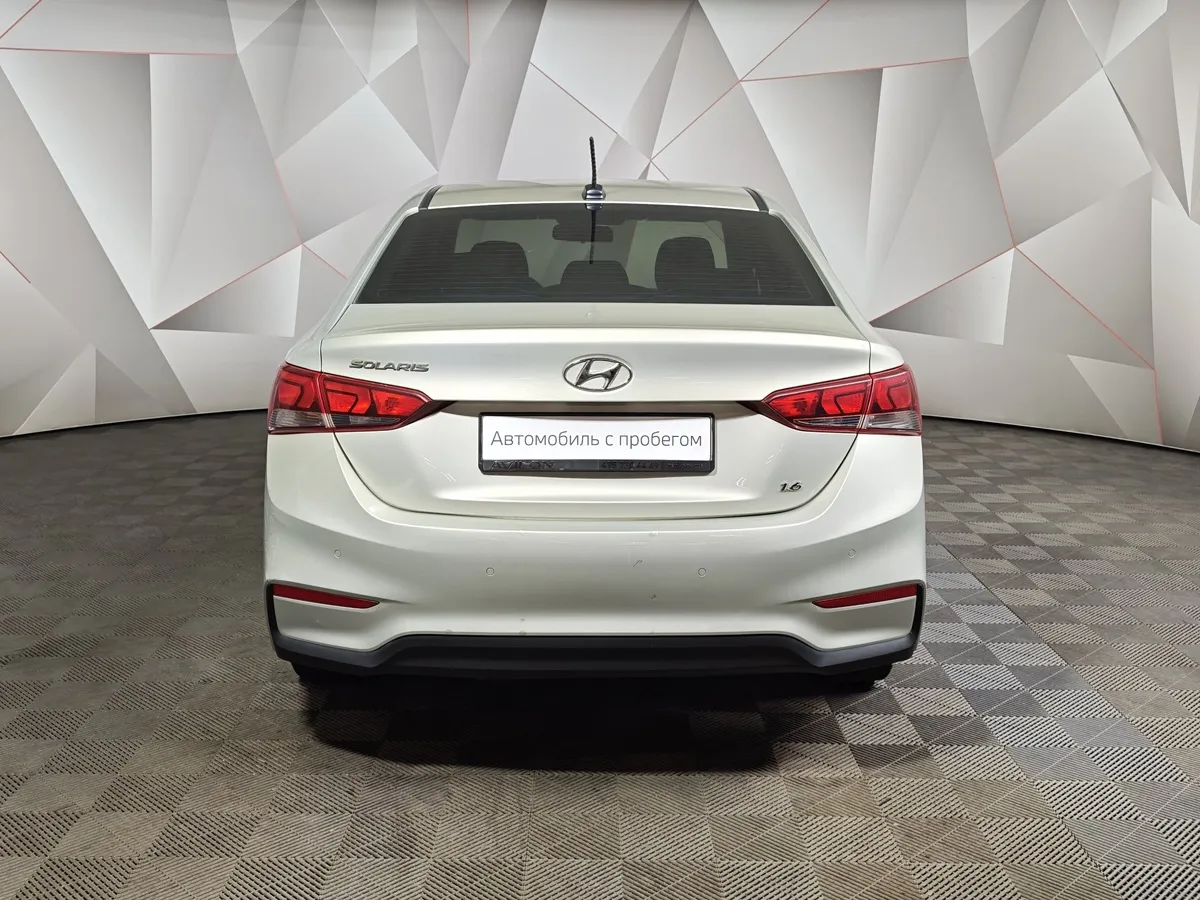 Hyundai Solaris 1.6 AT (123 л.с.) Elegance Бежевый в АВИЛОН. Слайд №8