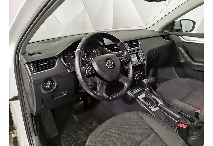 АВИЛОН - Skoda Octavia 1.4 TSI DSG (140 л.с.) Белый - slide 11