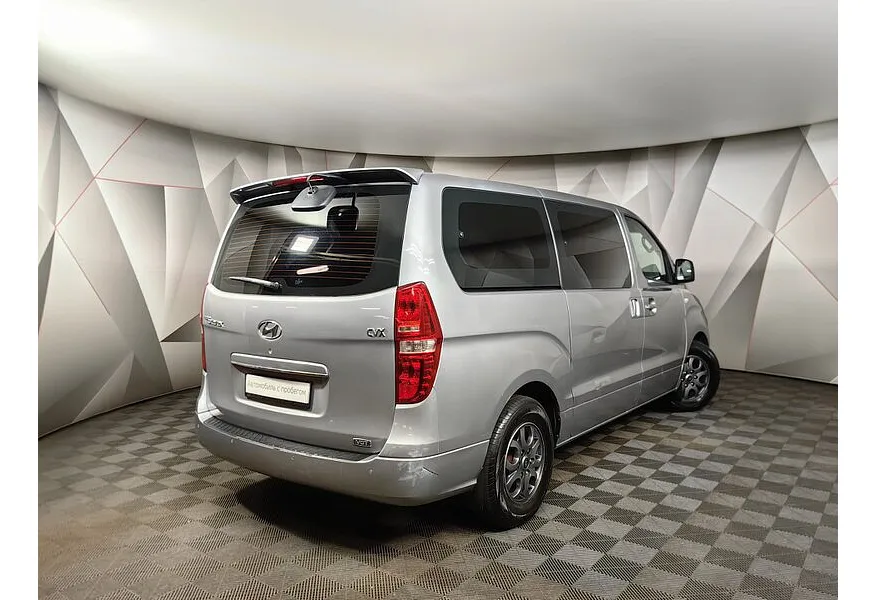 LIVE. Слайд №8