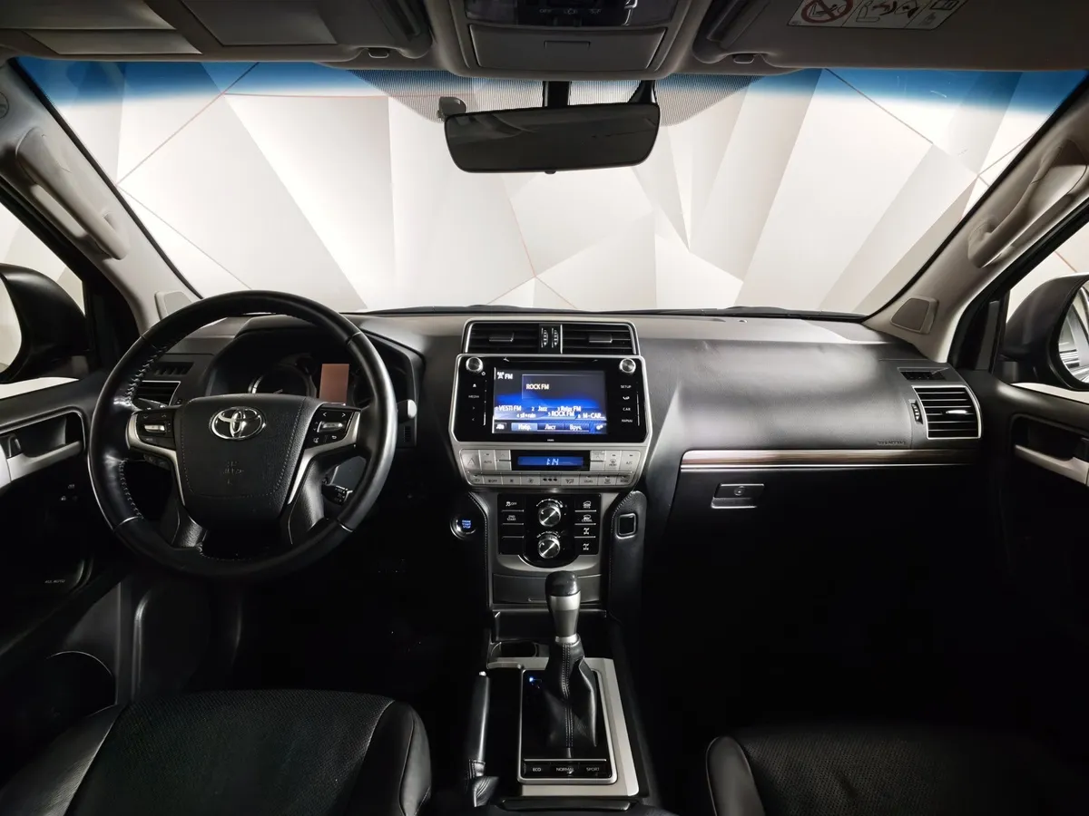 Toyota Land Cruiser Prado 2.8 D AT 4WD (5 мест) (177 л.с.) Комфорт Черный в АВИЛОН. Слайд №13