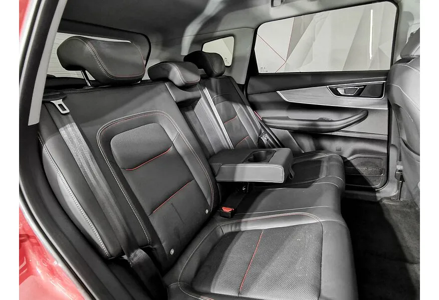 Chery Tiggo 7 Pro 1.5 CTV (147 л.с.) Luxury Красный в АВИЛОН. Слайд №16