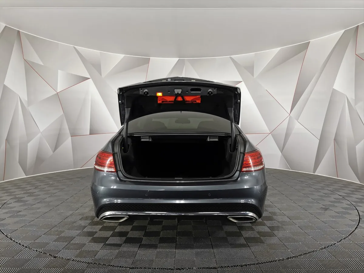 Mercedes-Benz E-Класс E 200 T BlueEfficiency 7G-Tronic Plus (184 л.с.) Серый в АВИЛОН. Слайд №11