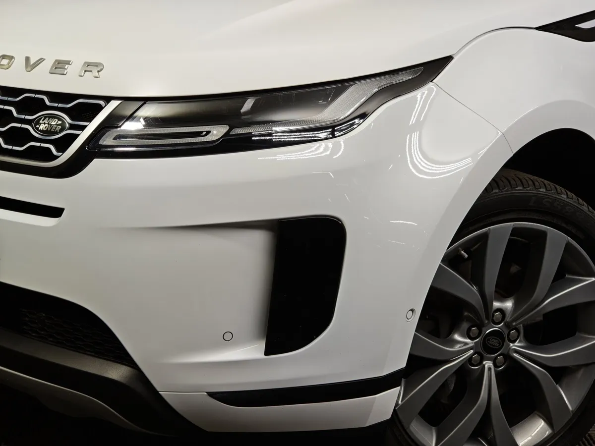 Land Rover Range Rover Evoque D199 AT AWD (199 л.с.) R-DYNAMIC SE Белый в АВИЛОН. Слайд №10