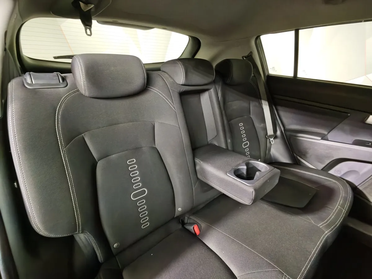 Kia Sportage 2.0 AT AWD (150 л.с.) Черный в АВИЛОН. Слайд №14