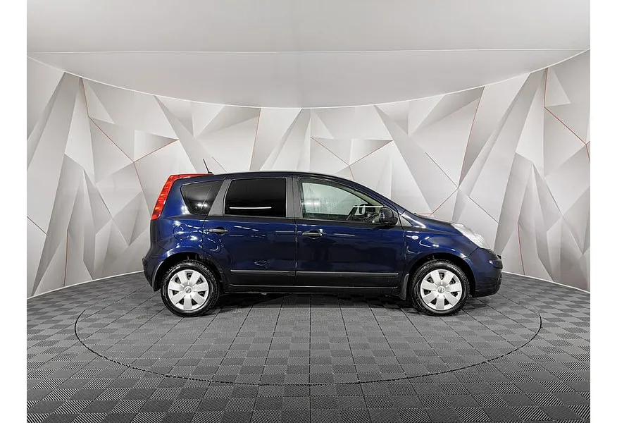 Nissan Note 1.4 MT (88 л.с.) Comfort Синий в АВИЛОН. Слайд №6
