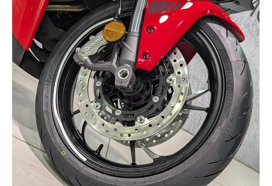 АВИЛОН - VOGE RR660S 662 см³ (99 л.с.) (99) 660 Красный - slide 8