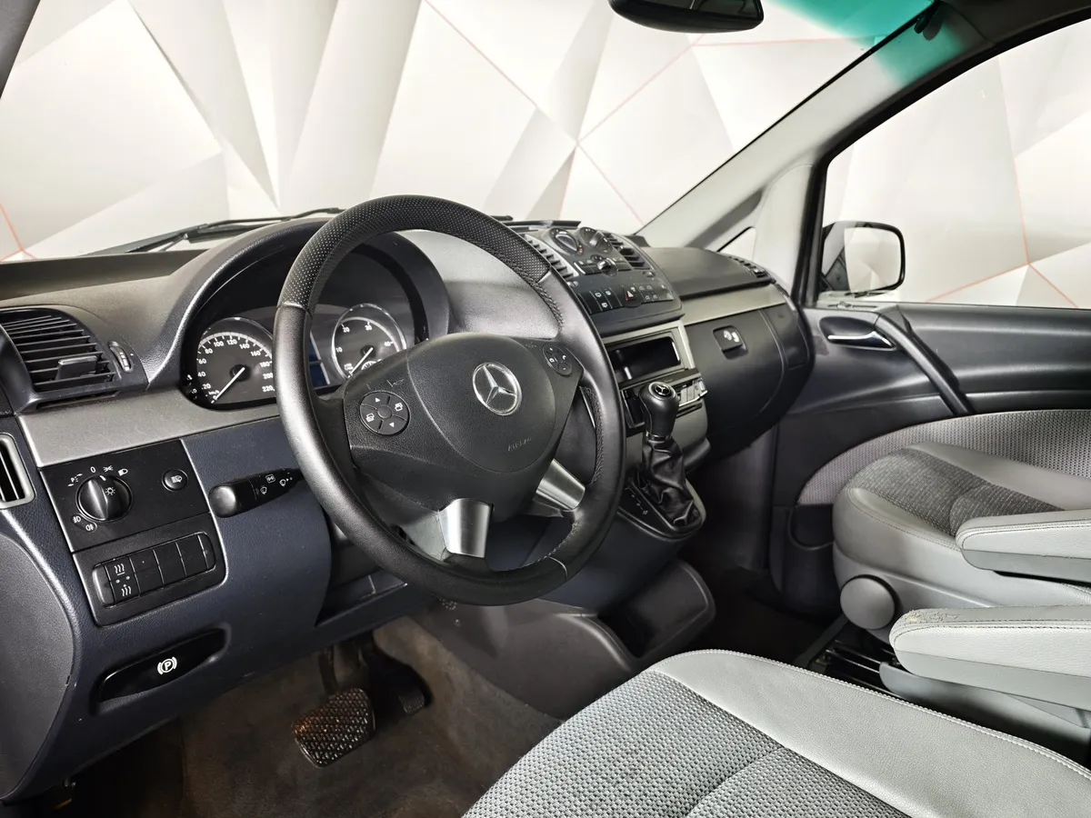 Mercedes-Benz Viano 2.2 CDi TouchShift 4MATIC удлиненный (163 л.с.) Черный в АВИЛОН. Слайд №18