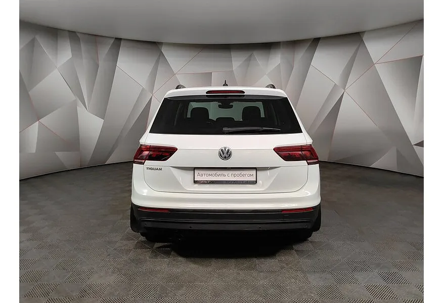 Volkswagen Tiguan 1.4 TSI BlueMotion DSG (150 л.с.) Comfortline Белый в АВИЛОН. Слайд №8