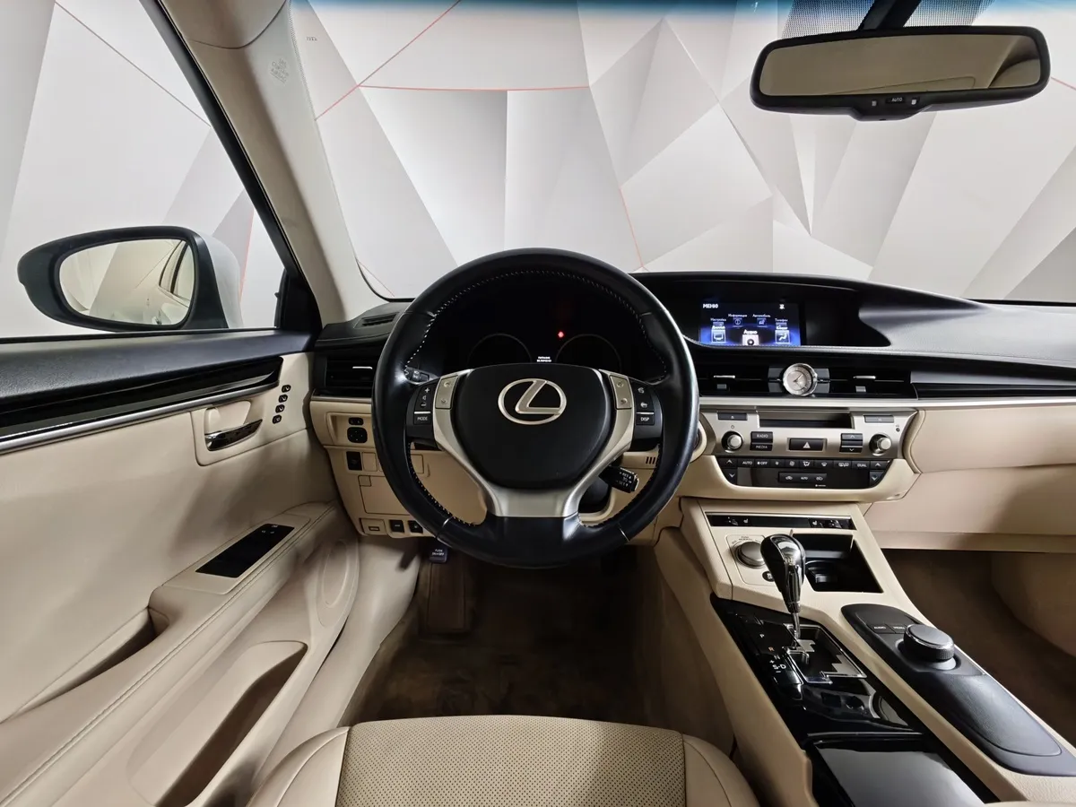 Lexus ES 250 AT (184 л.с.) Comfort Белый в АВИЛОН. Слайд №19