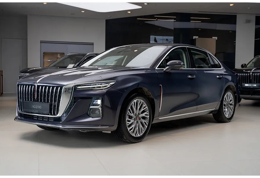 АВИЛОН - Hongqi H5 2.0 AT (218 л.с.) Deluxe Plus Коричневый - slide 9474689