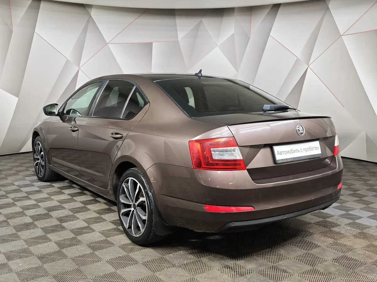 Skoda Octavia 1.8 TSI DSG (180 л.с.) Коричневый в АВИЛОН. Слайд №4