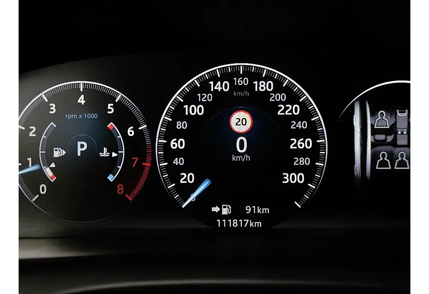 Jaguar XJ 3.0 AT AWD LWB (340 л.с.) Luxury Черный в АВИЛОН. Слайд №18