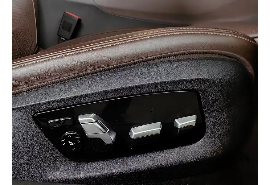 BMW 5 серия 530d xDrive Steptronic (249 л.с.) M Sport Pro Черный в АВИЛОН. Слайд №20