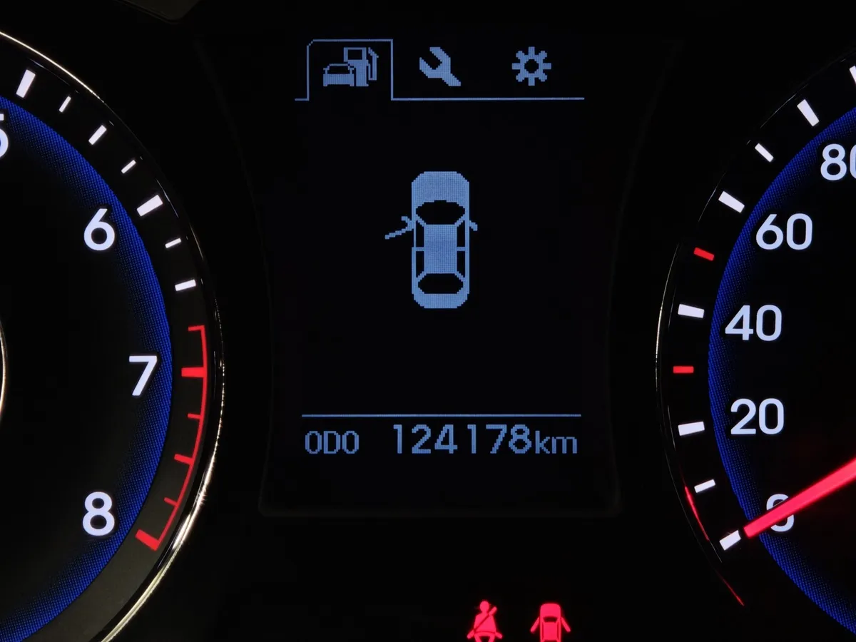 Hyundai i40 2.0 AT (150 л.с.) Comfort Синий в АВИЛОН. Слайд №18