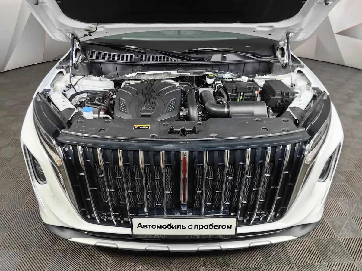 Hongqi HS7 2.0T 8AT 4WD (245 л.с.) Делюкс Белый в АВИЛОН. Слайд №11