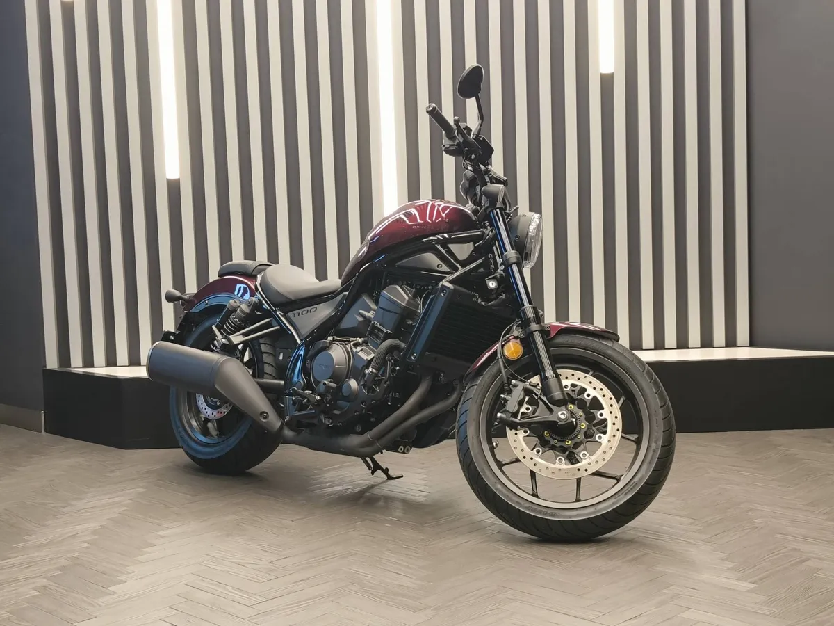 Honda Rebel 1100 1082 см³ (87 л.с.) (87) 1082 Красный в АВИЛОН. Слайд №2