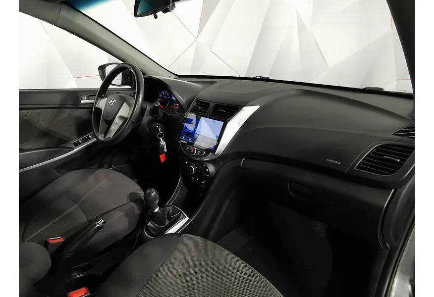 АВИЛОН - Hyundai Solaris 1.6 MT (123 л.с.) Active Plus Серый - slide 9