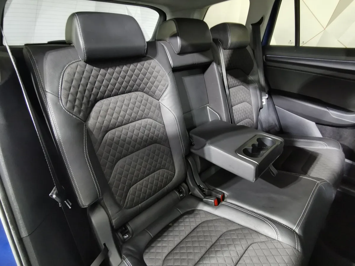 Skoda Kodiaq 2.0 TSI DSG 4X4 (180 л.с.) Синий в АВИЛОН. Слайд №16