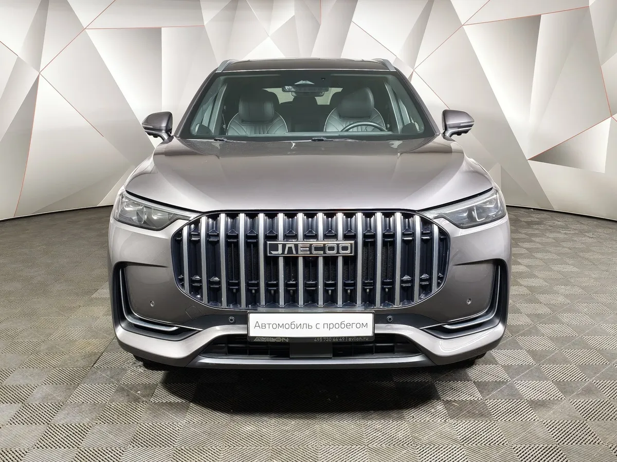 JAECOO J8 2.0 DCT 4WD (249 л.с.) Престиж (двухцветный) Серый в АВИЛОН. Слайд №7