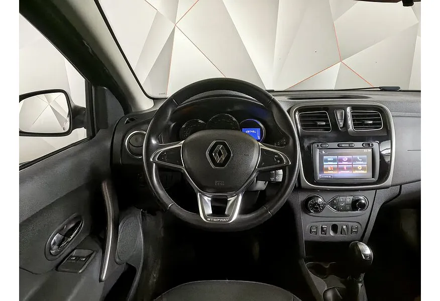 Renault Sandero 1.6 AT (103 л.с.) Stepway Красный в АВИЛОН. Слайд №11