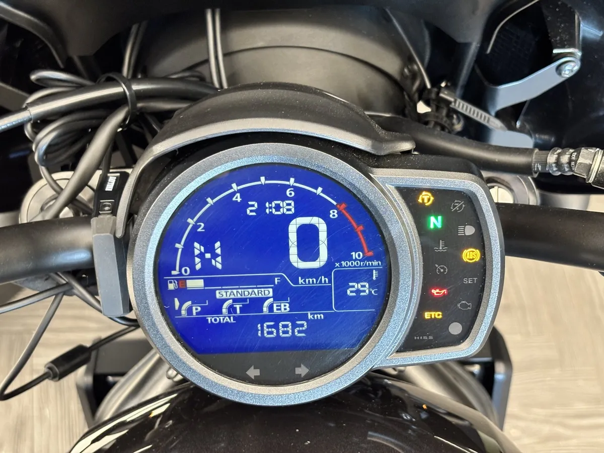 Honda Rebel 1100 1082 см³ (87 л.с.) (87) 1082 Серый в АВИЛОН. Слайд №11