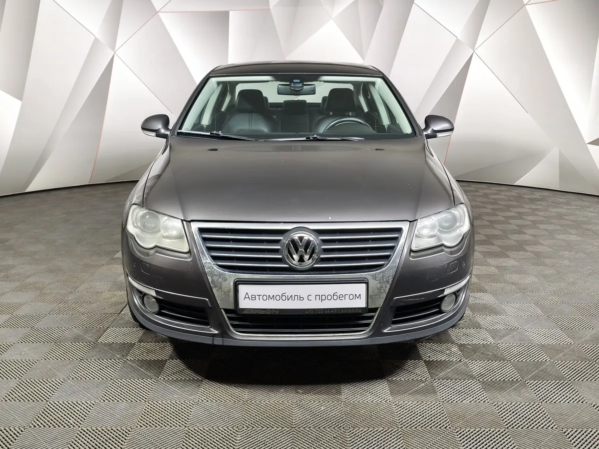 Volkswagen Passat 1.8 TSI AT (160 л.с.) Коричневый в АВИЛОН. Слайд №6
