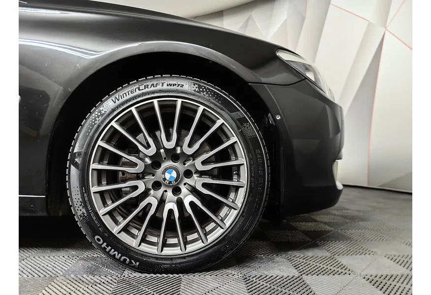 BMW 7 серия 740d xDrive AT (306 л.с.) Черный в АВИЛОН. Слайд №7