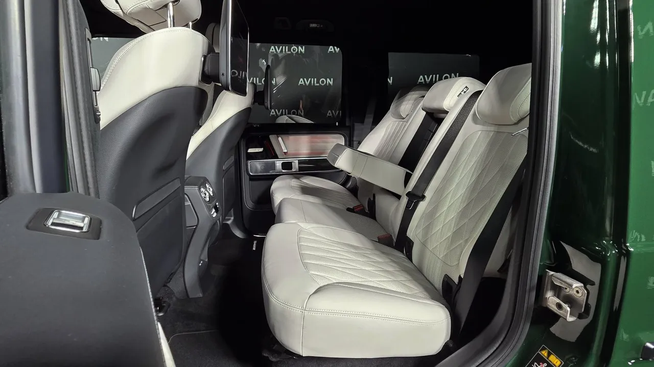 Mercedes-Benz G-Класс G 63 AMG Speedshift 4Matic (585 л.с.) Зеленый в АВИЛОН. Слайд №4