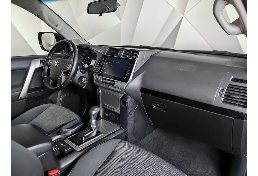 Toyota Land Cruiser Prado 2.7 AT AWD (161 л.с.) Стандарт Серый в АВИЛОН. Слайд №13
