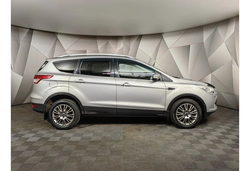Ford Kuga 1.6 EcoBoost AT AWD (150 л.с.) Titanium Серебристый в АВИЛОН. Слайд №6