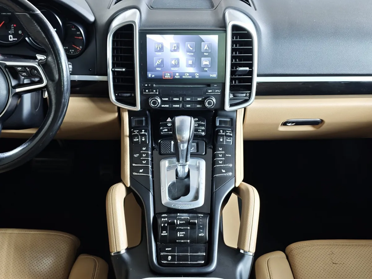 Porsche Cayenne Diesel 3.0 Tiptronic S AWD (245 л.с.) Черный в АВИЛОН. Слайд №14