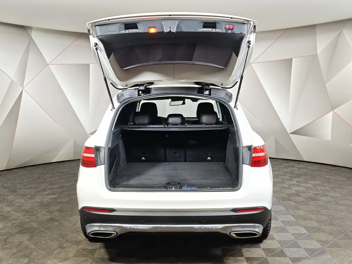 Mercedes-Benz GLC 250 9G-TRONIC 4MATIC (211 л.с.) Premium Белый в АВИЛОН. Слайд №12