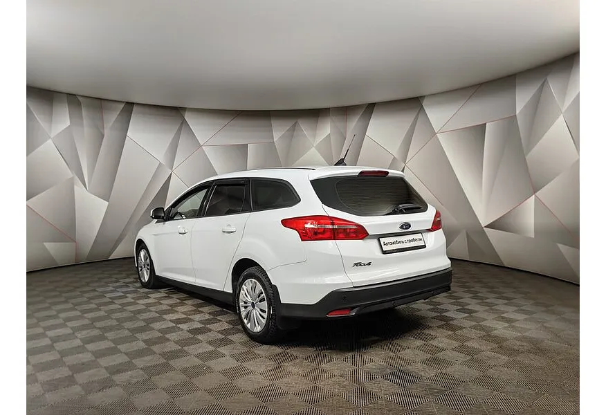 Ford Focus 1.6 PowerShift (105 л.с.) Trend Белый в АВИЛОН. Слайд №4