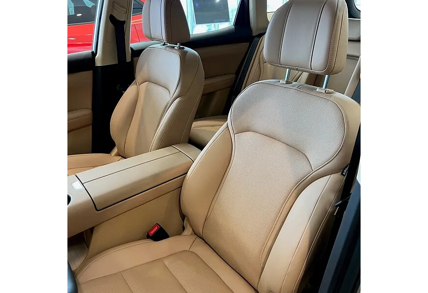 EVOLUTE i-SPACE 1.5 CVT (218 л.с.) (5 мест) Серый в АВИЛОН. Слайд №9