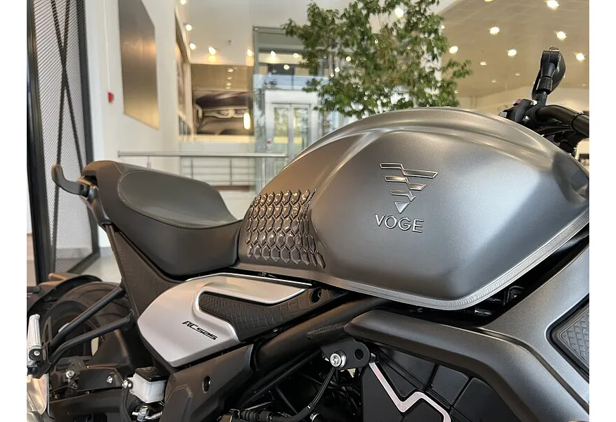 LIVE. Слайд №15