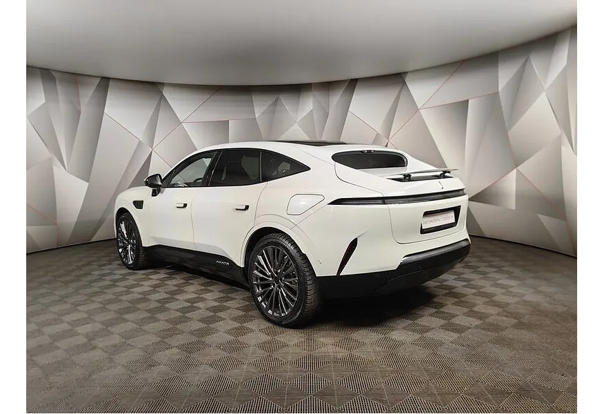 Avatr 11 Ultra-long Range Dual Motor AT 4WD (578 л.с.)  Luxury Edition  Белый в АВИЛОН. Слайд №4