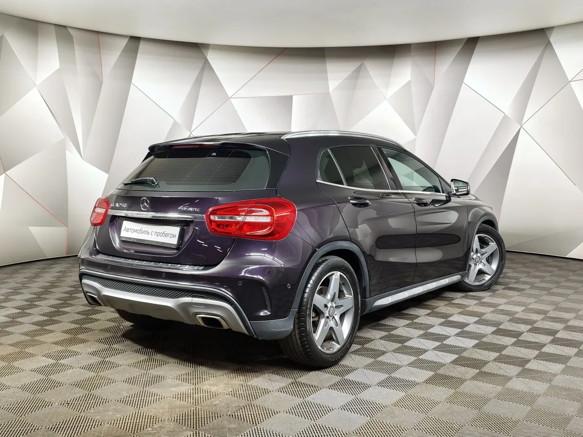 Mercedes-Benz GLA 250 7G-DCT 4MATIC (211 л.с.) Особая серия Фиолетовый в АВИЛОН. Слайд №2