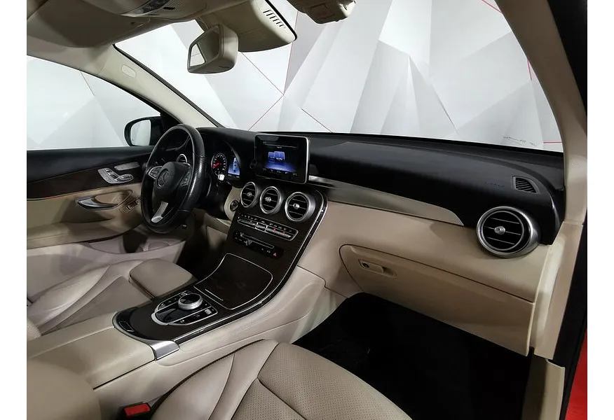 АВИЛОН - Mercedes-Benz GLC Купе 250 9G-TRONIC 4MATIC (211 л.с.) Особая серия Красный - slide 14