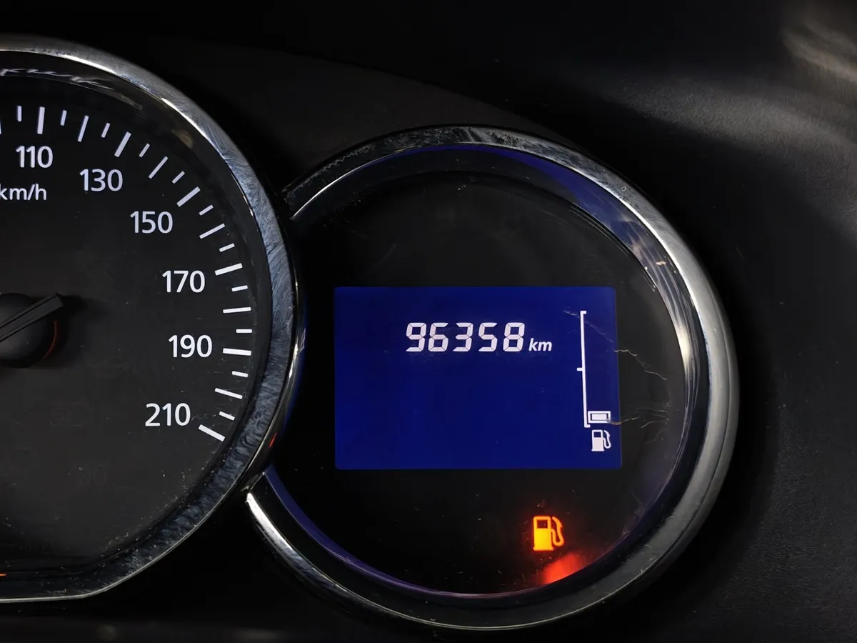 Renault Logan 1.6 MT (87 л.с.) Белый в АВИЛОН. Слайд №17