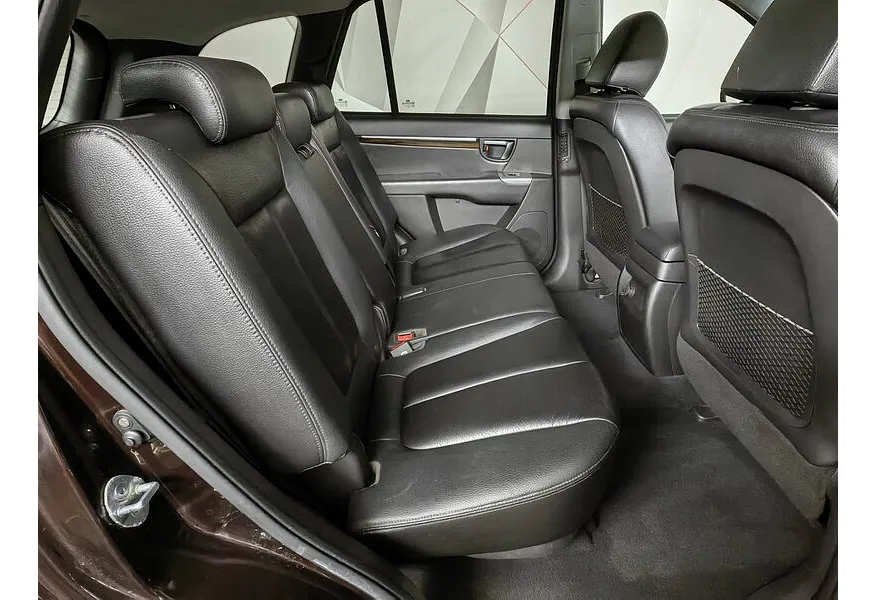 Hyundai Santa Fe 2.4 AT 4WD (174 л.с.) Красный в АВИЛОН. Слайд №16