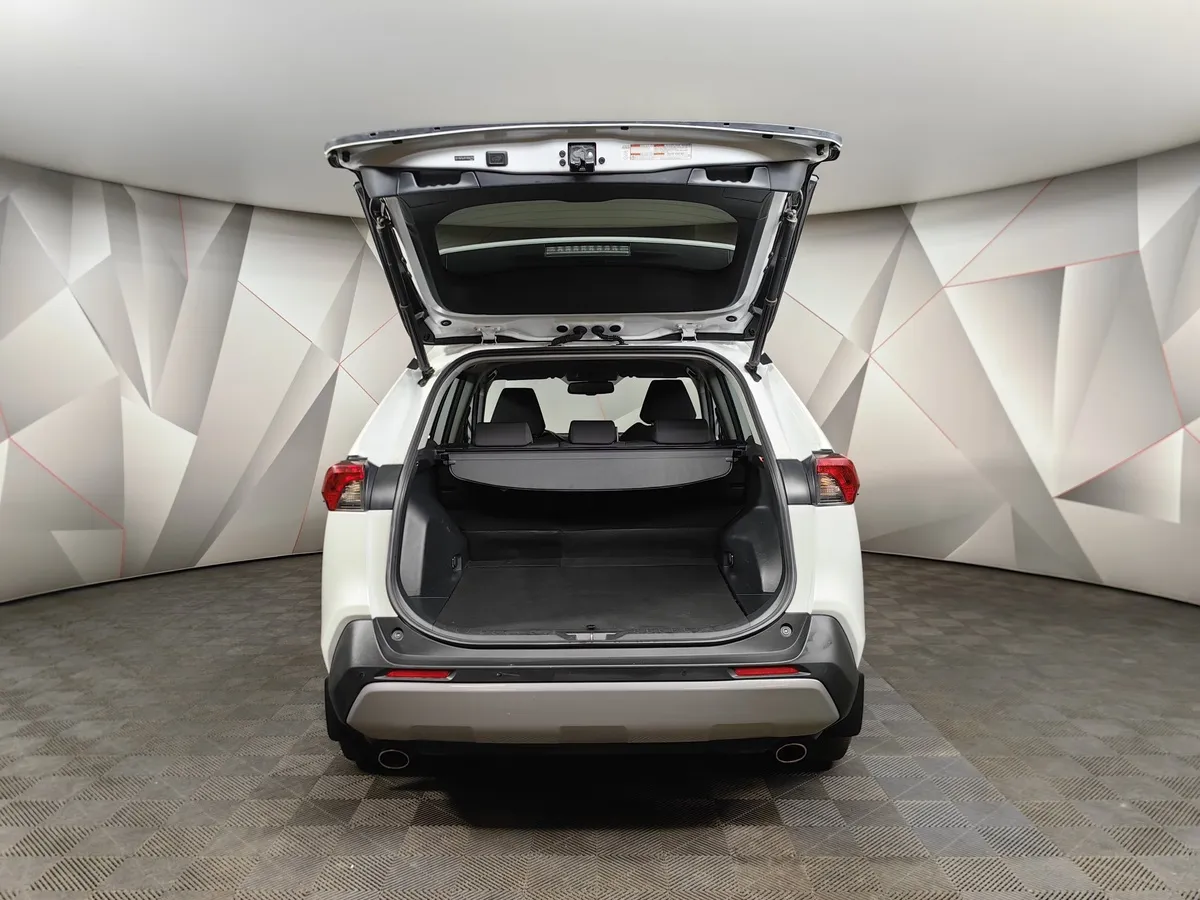 Toyota RAV4 2.0i CVT AWD (149 л.с.) Белый в АВИЛОН. Слайд №12