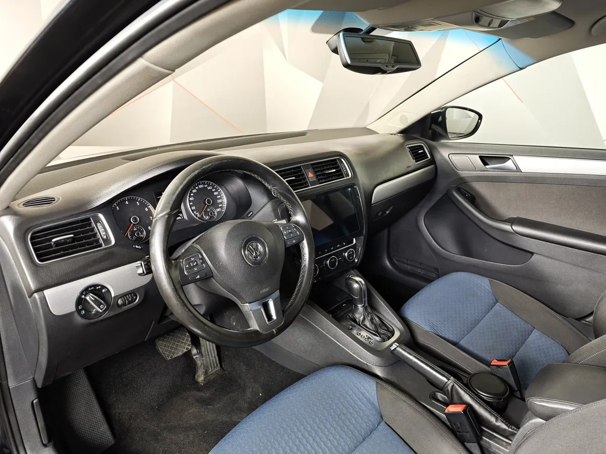 Volkswagen Jetta 1.4 TSI DSG (122 л.с.) Comfortline Черный в АВИЛОН. Слайд №18