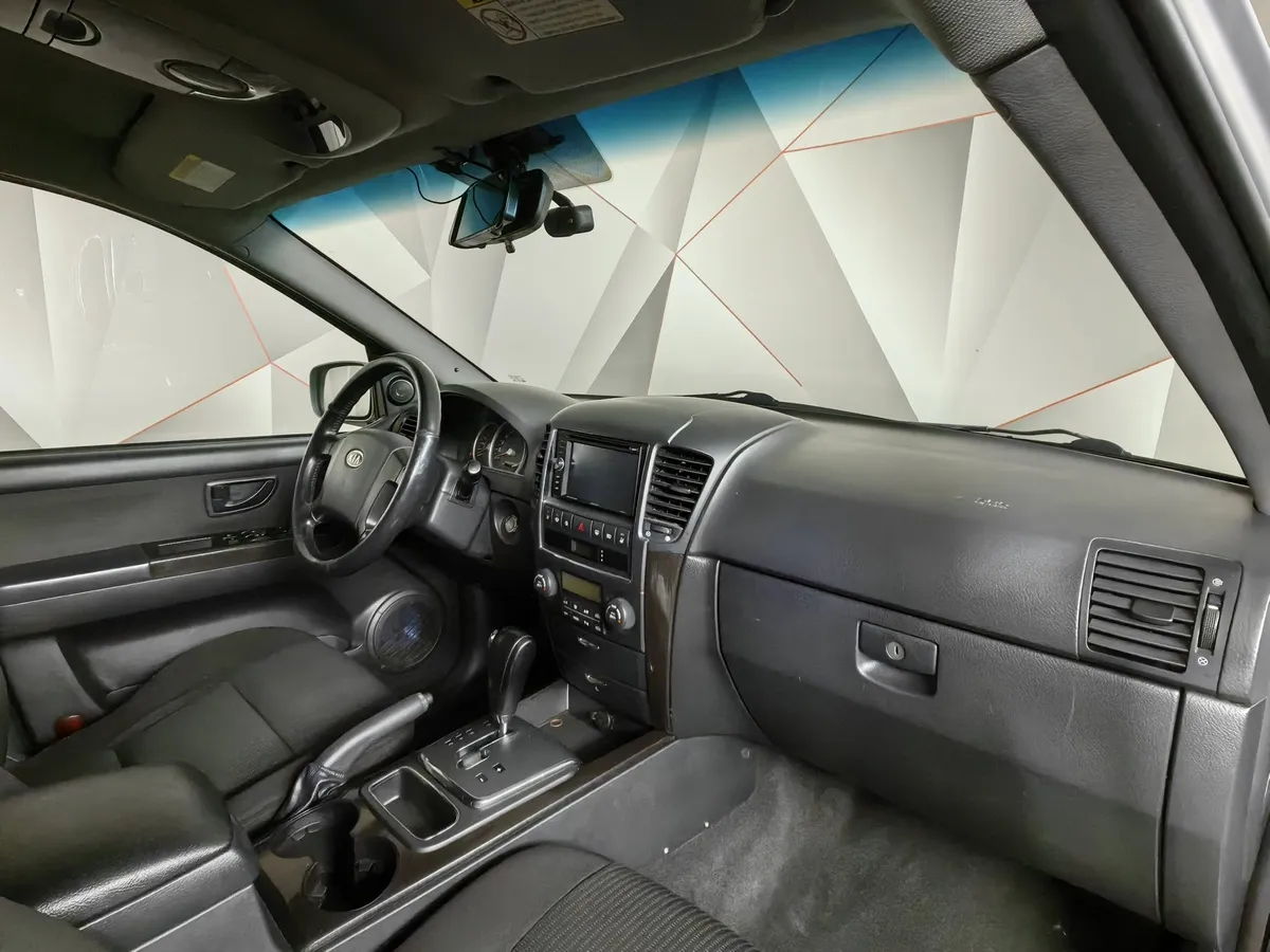 Kia Sorento 3.3 AWD AT (248 л.с.) Серебристый в АВИЛОН. Слайд №12