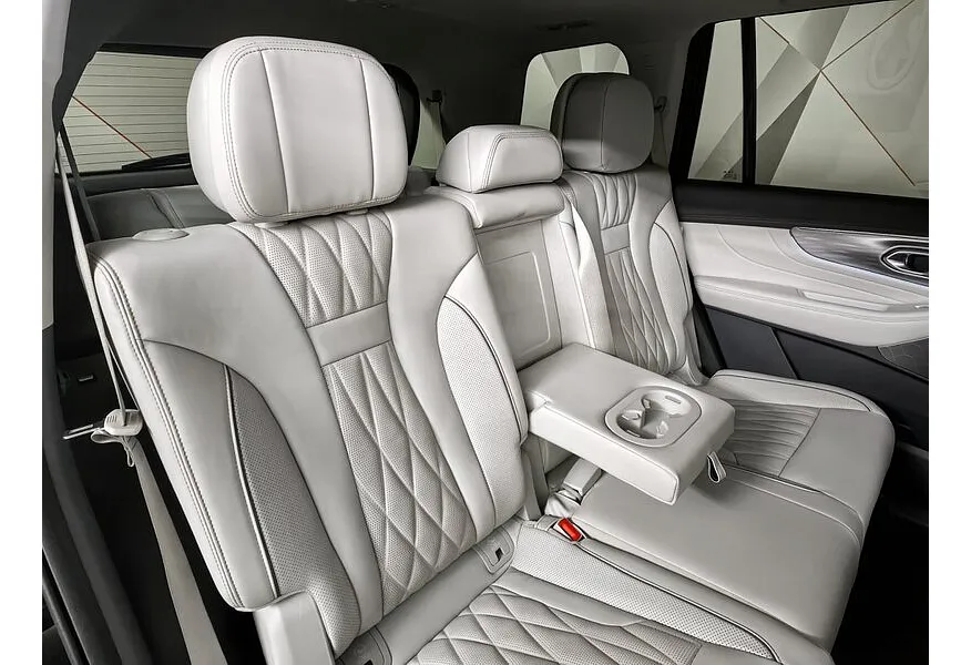 GAC GS8 2.0T 4WD (231 л.с.) GX Premium Черный в АВИЛОН. Слайд №16