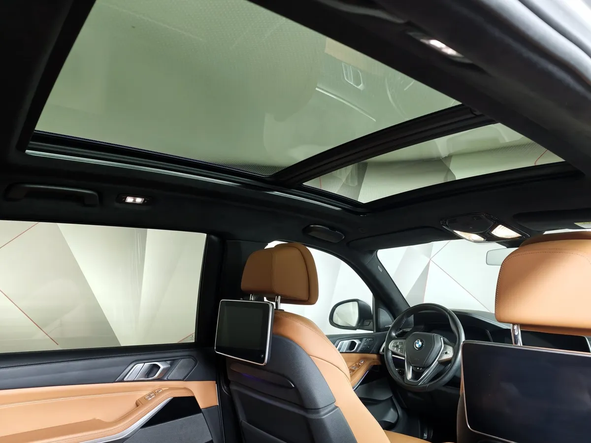 BMW X7 xDrive30d Steptronic (249 л.с.) Exclusive Launch Package Белый в АВИЛОН. Слайд №23