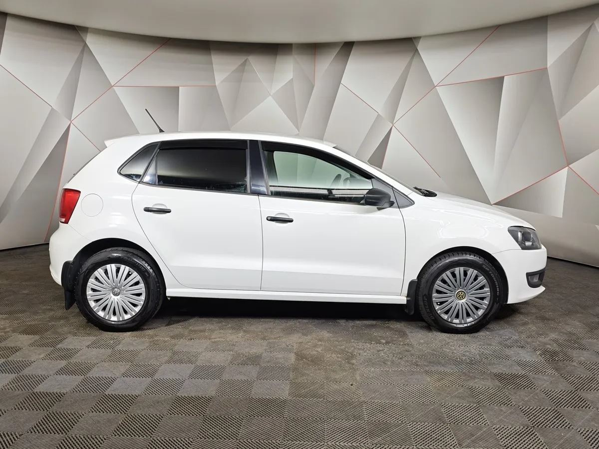 Volkswagen Polo 1.4 DSG (85 л.с.) Trendline Белый в АВИЛОН. Слайд №6
