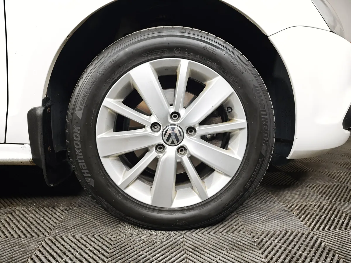 Volkswagen Jetta 1.6 MPI MT (90 л.с.) Trendline Белый в АВИЛОН. Слайд №9